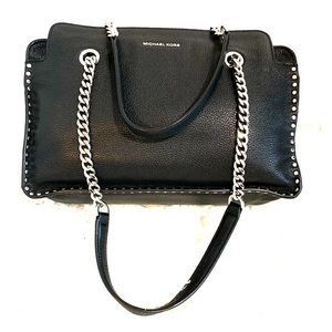 Michael Kors studs chain, tote bag, shoulder bag.